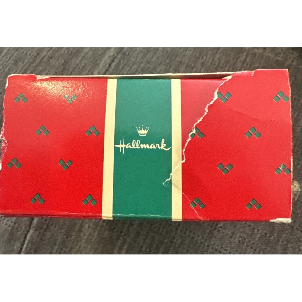 Vtg Hallmark Keepsake Ornament 1987 Hot Dogger skiing Santa! - Picture 4 of 9